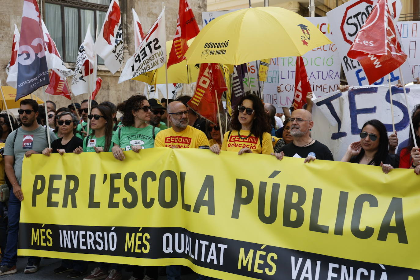 Fotos de la huelga educativa en la Comunitat