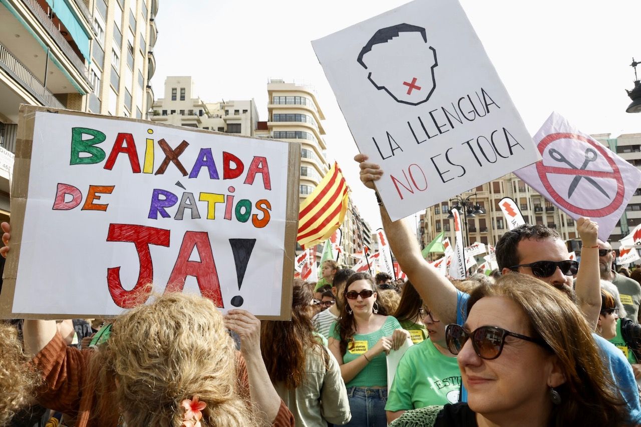 La manifestación educativa en Valencia, en imágenes