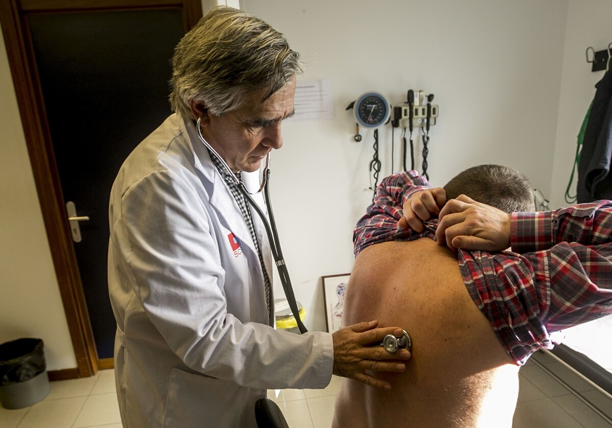 Los médicos de familia valencianos reponen de su bolsillo los aparatos estropeados para poder atender a los pacientes