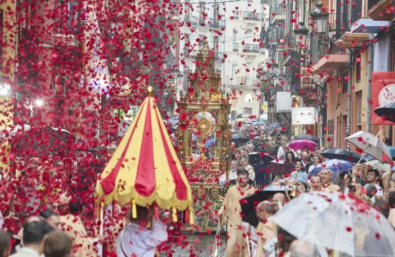 Programa de la fiesta del Corpus en Valencia: mascletà, cabalgata, concierto y procesión