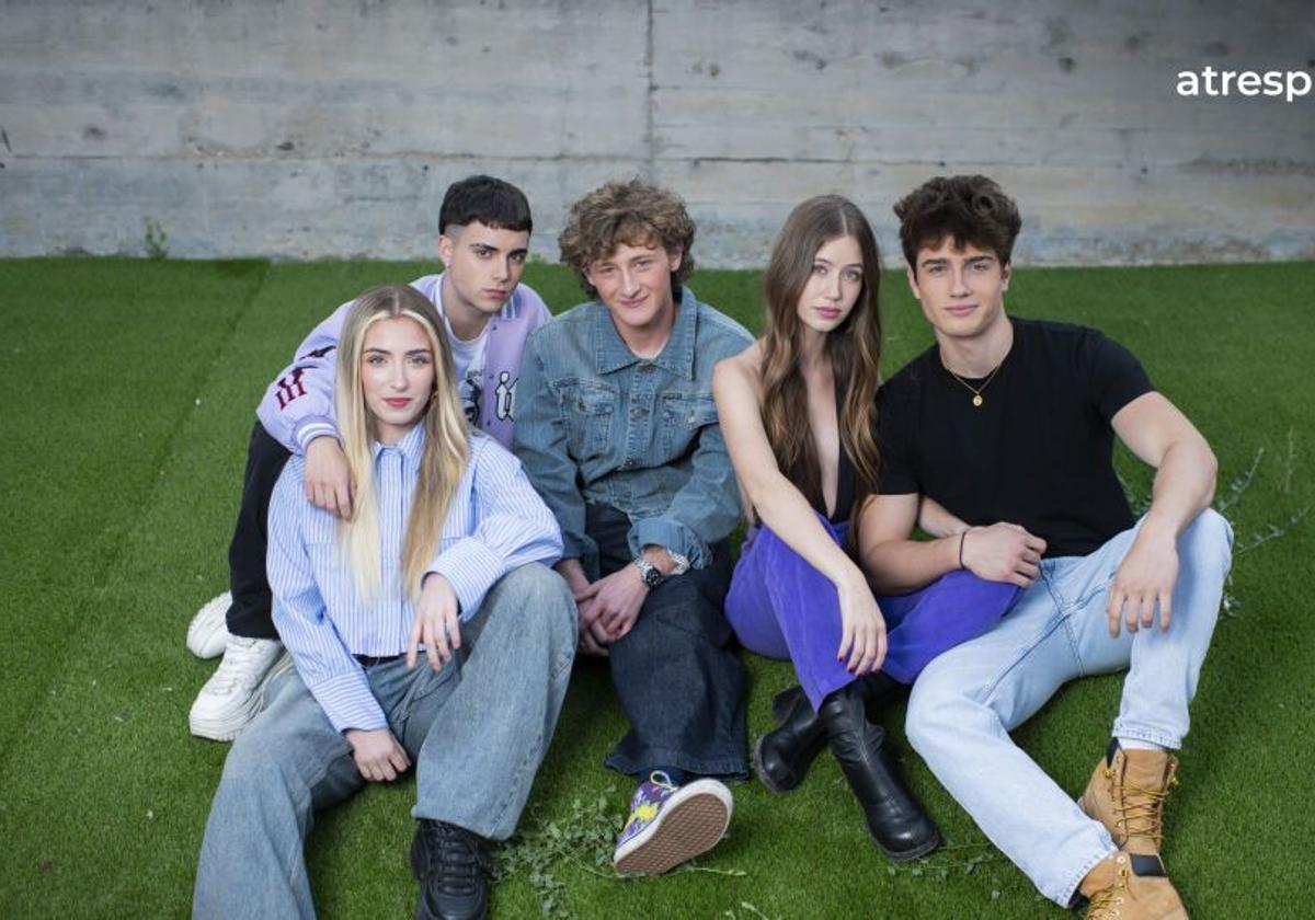 Los protagonistas de 'FoQ. La Nueva Generación'.