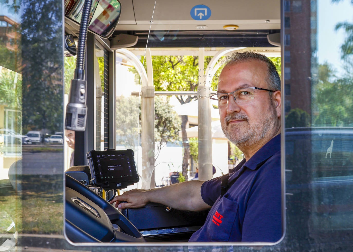 Antonio Rodríguez, el conductor valenciano de la EMT que ha asistido al parto a una pasajera