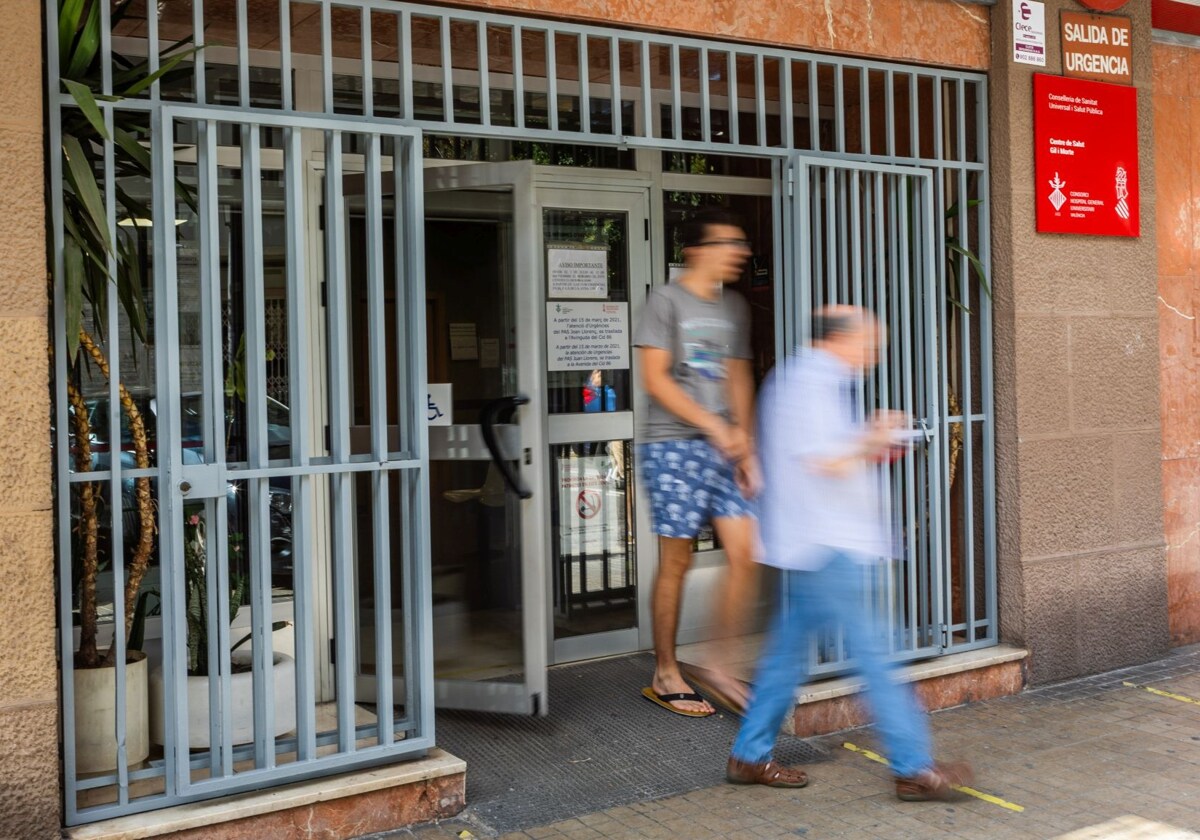 Médicos de familia, pediatras y Urgencias de hospitales, las áreas más amenazadas por la falta de MIR en verano