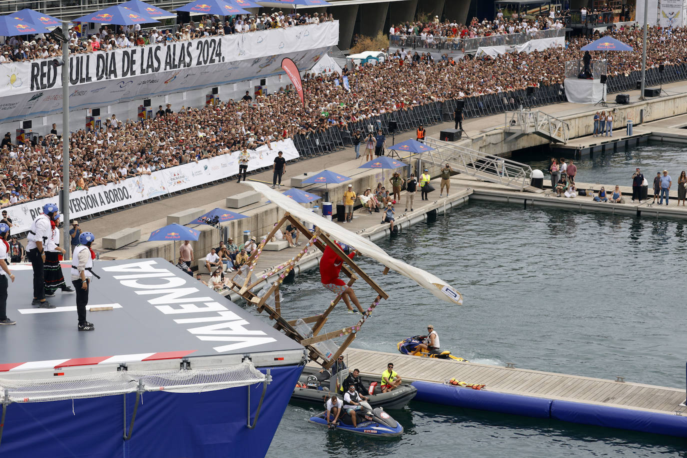 Valencia, capital mundial del Día de las Alas