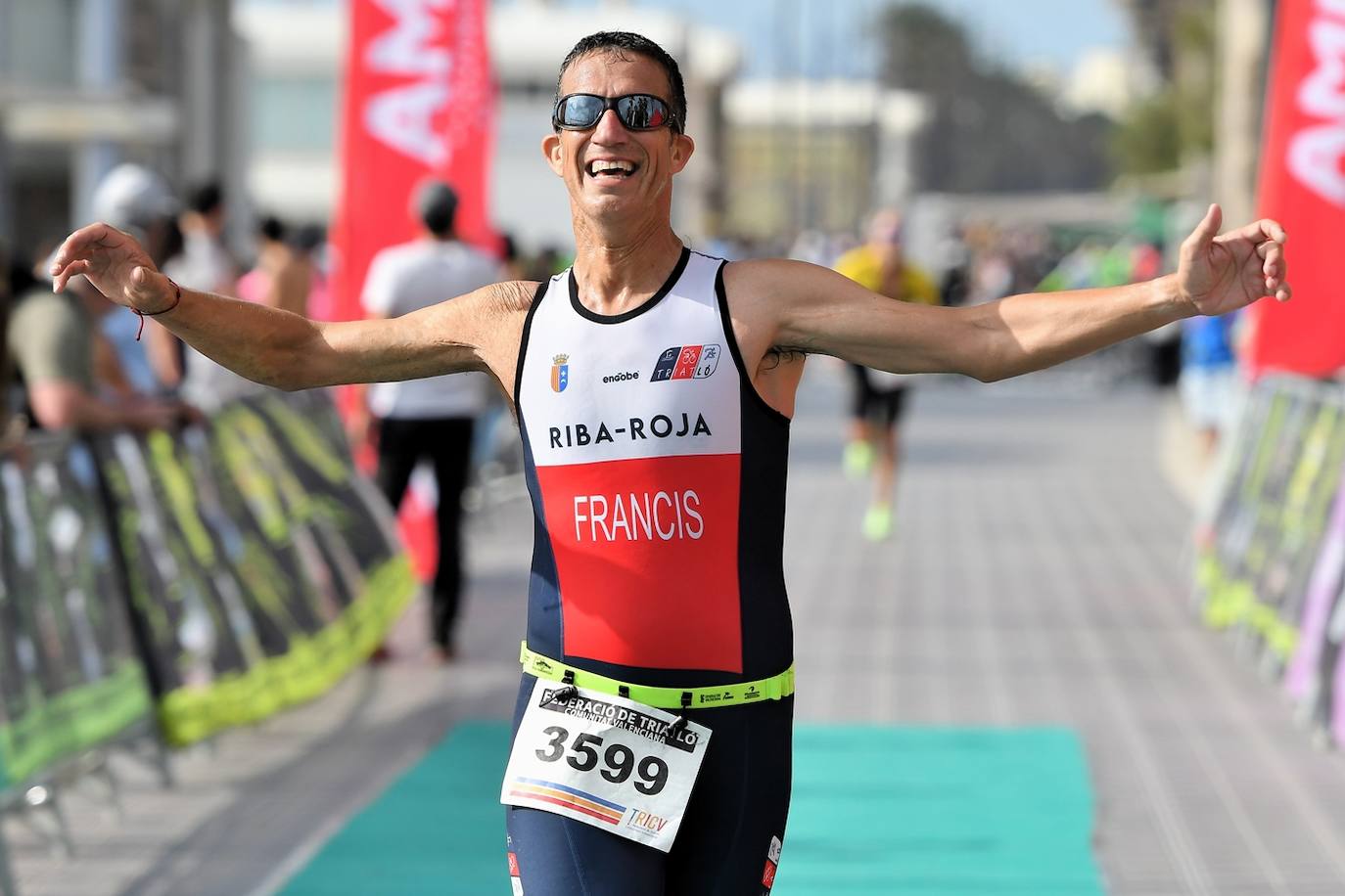 Búscate en el Triatlón 2024 de Valencia