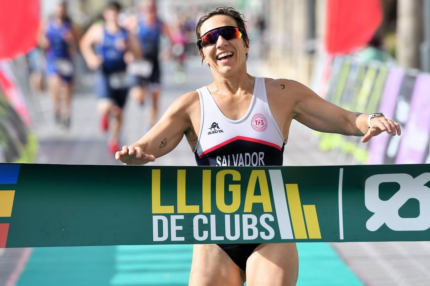 Búscate en el Triatlón 2024 de Valencia