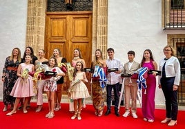 El acto de entrega de bandas celebrado en Xàbia.