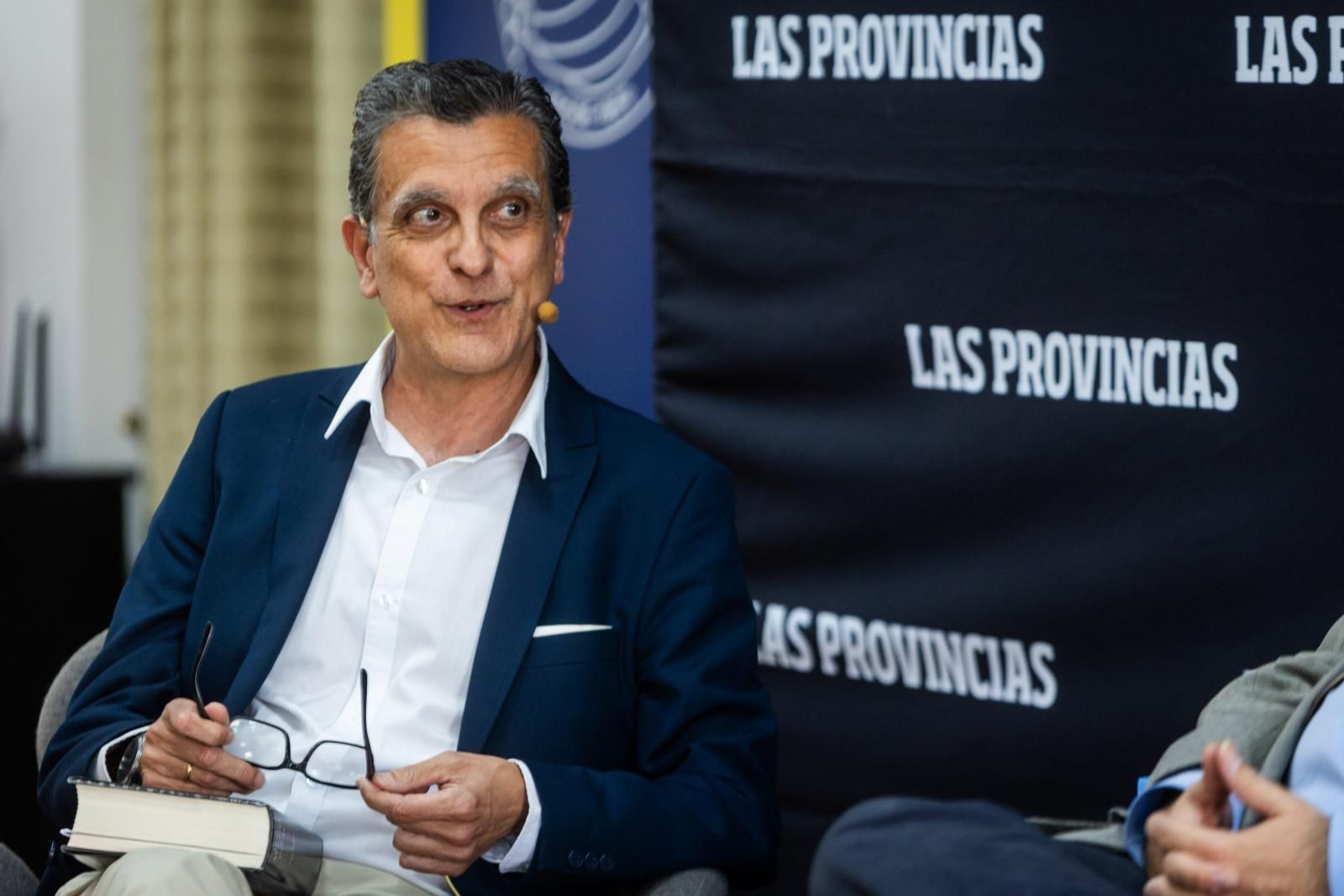 Juan Manuel de Prada, en el aula LAS PROVINCIAS