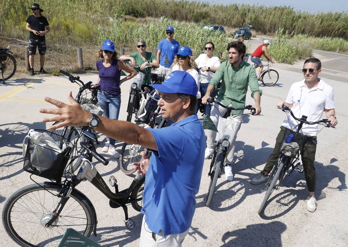 Imagen secundaria 1 - Ruta ciclista por la Albufera.