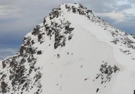 Imagen de archivo de una montaña.