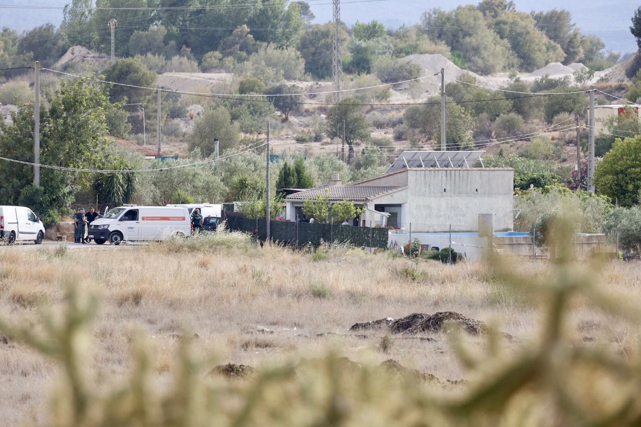 Crimen en Benaguasil (Valencia): un hombre mata a su mujer y a su hijastro y luego se suicida