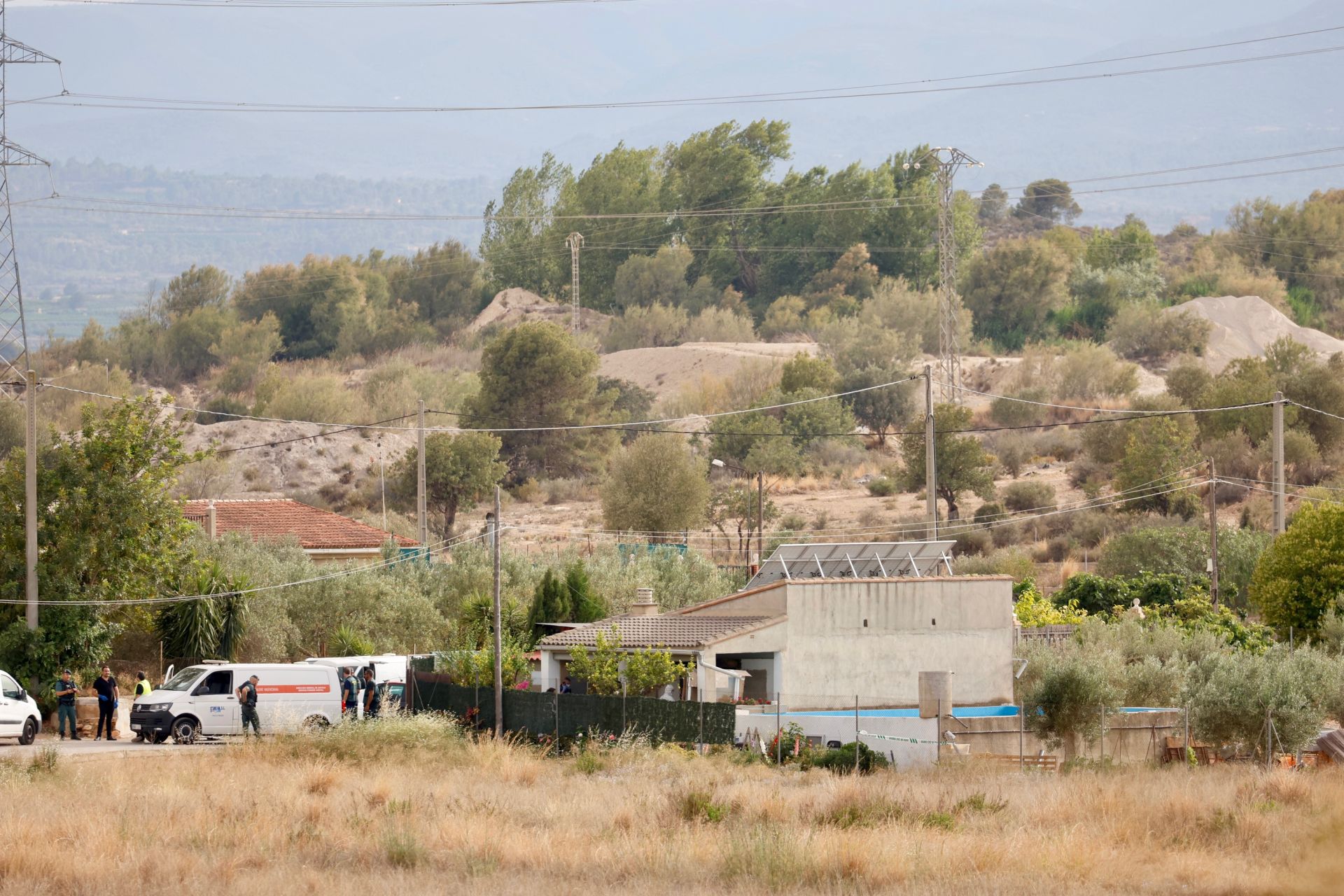 Crimen en Benaguasil (Valencia): un hombre mata a su mujer y a su hijastro y luego se suicida