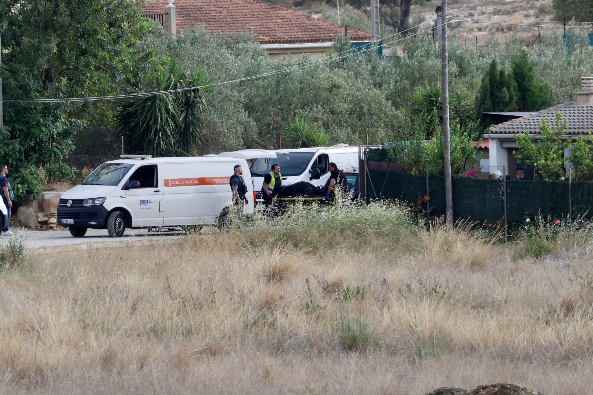 Crimen en Benaguasil (Valencia): un hombre mata a su mujer y a su hijastro y luego se suicida