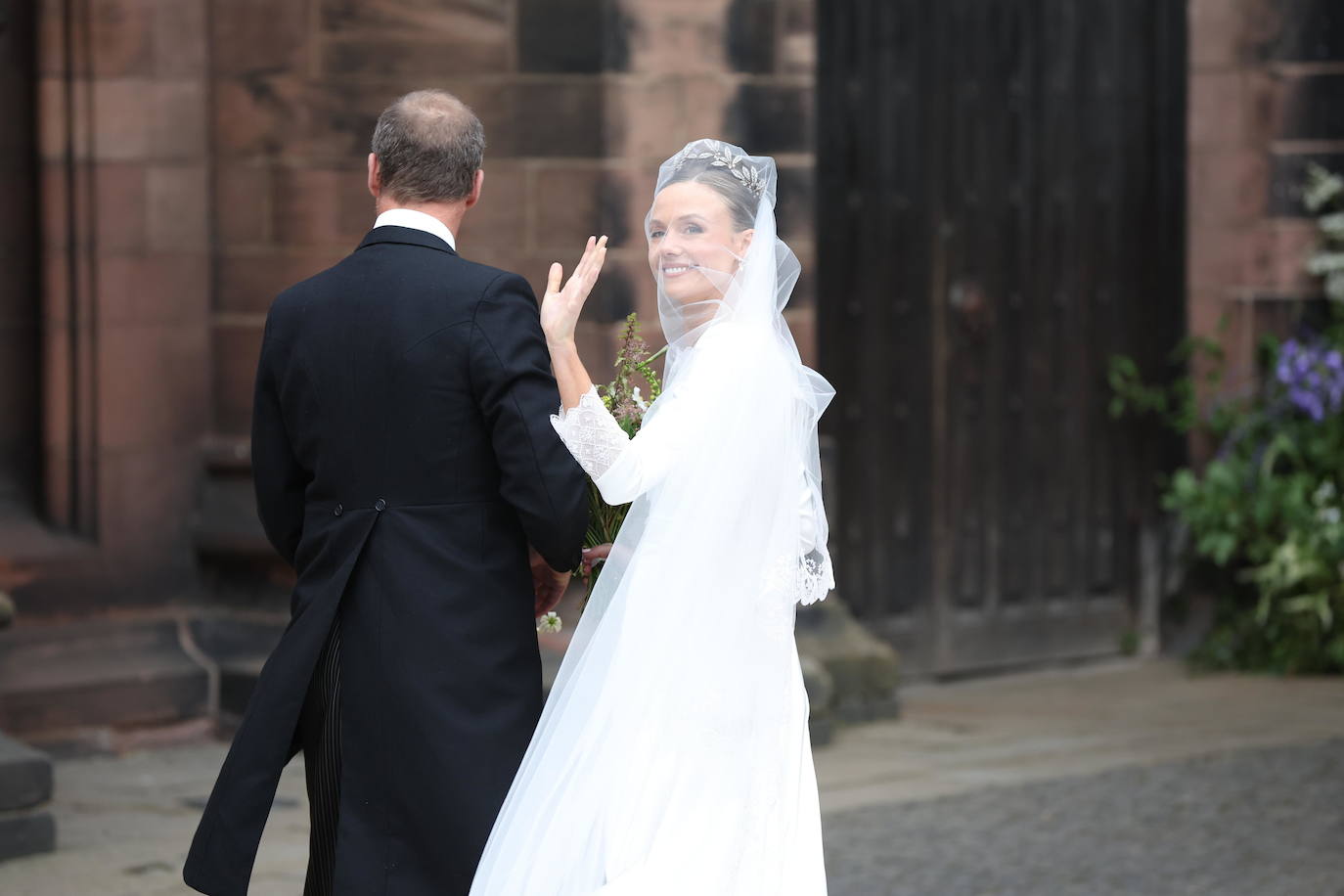 Las imágenes de la boda del duque de Westminster y Olivia Henson en Chester