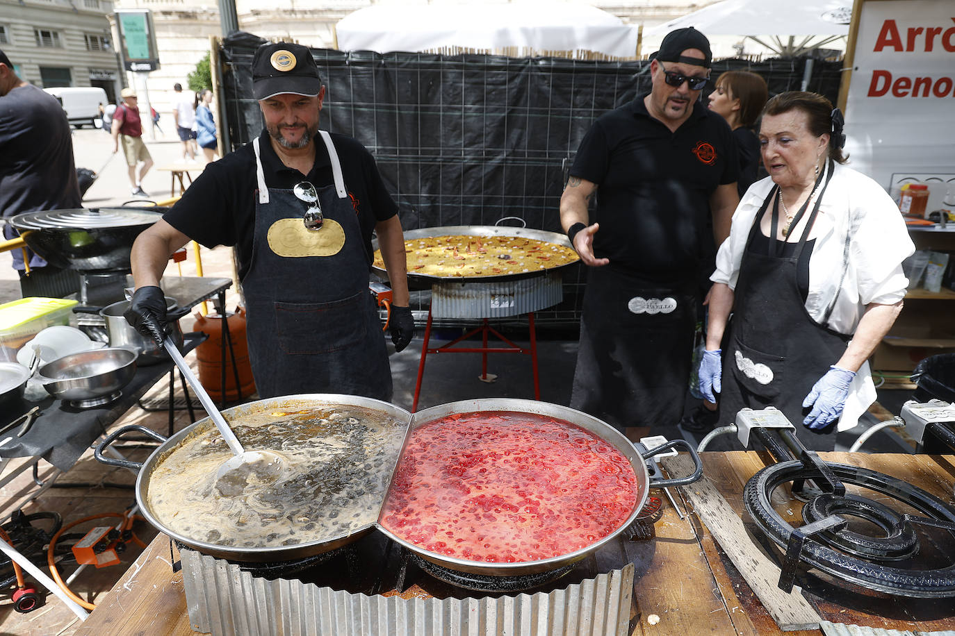 Fotos del festival Tastarros en la plaza del Ayuntamiento de Valencia