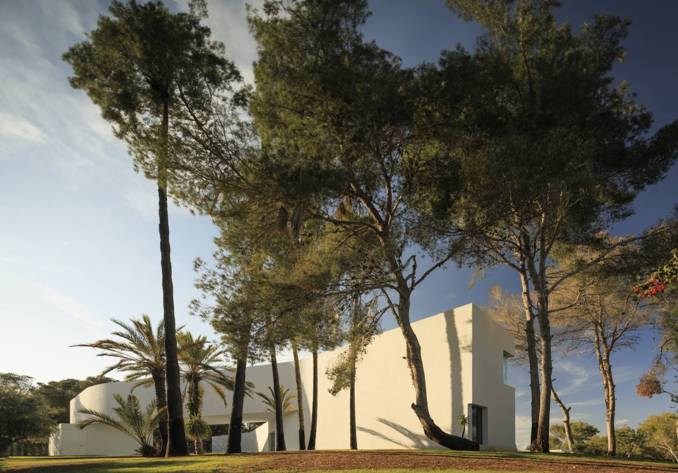 Casa Sabater, la vivienda que simula la subida a una ermita