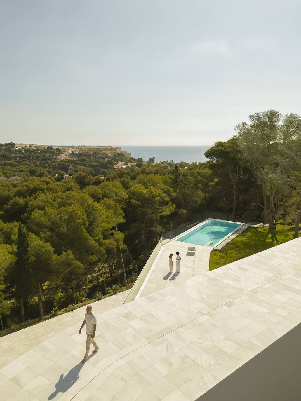 Casa Sabater, la vivienda que simula la subida a una ermita