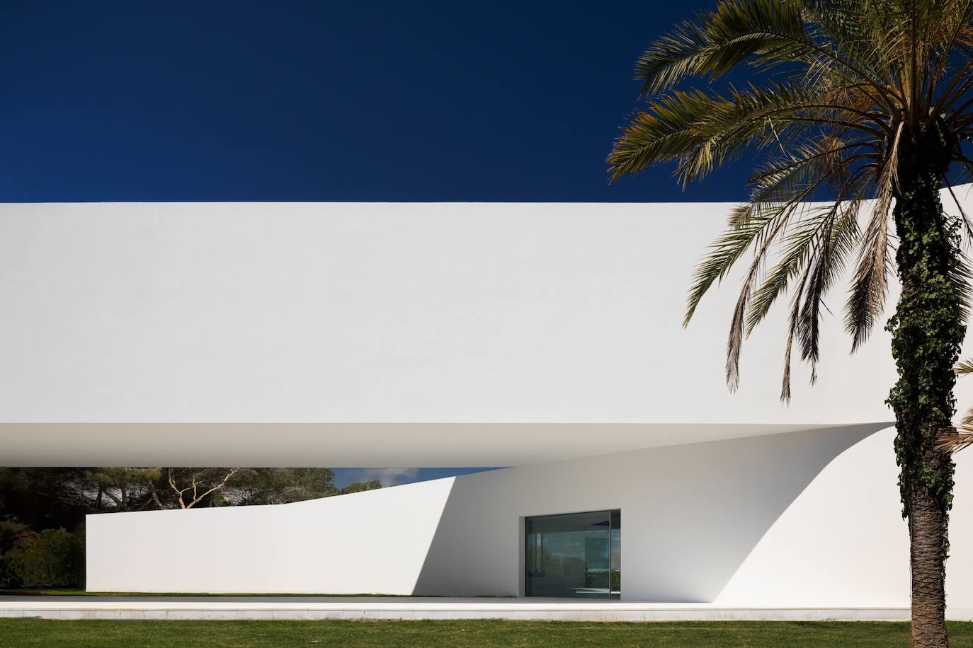 Casa Sabater, la vivienda que simula la subida a una ermita