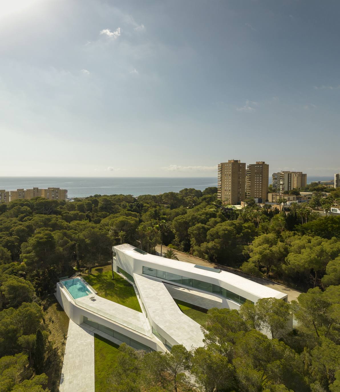 Casa Sabater, la vivienda que simula la subida a una ermita