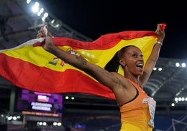 Ana Peleteiro celebrando su triunfo en el Campeonato Europeo de Roma.