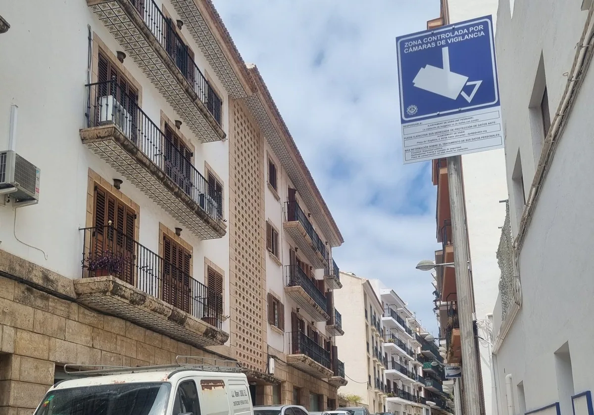 Xàbia instala las primeras cámaras de videovigilancia para reforzar la seguridad