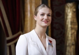 La princesa Leonor durante la jura de la Constitución en el Congreso.