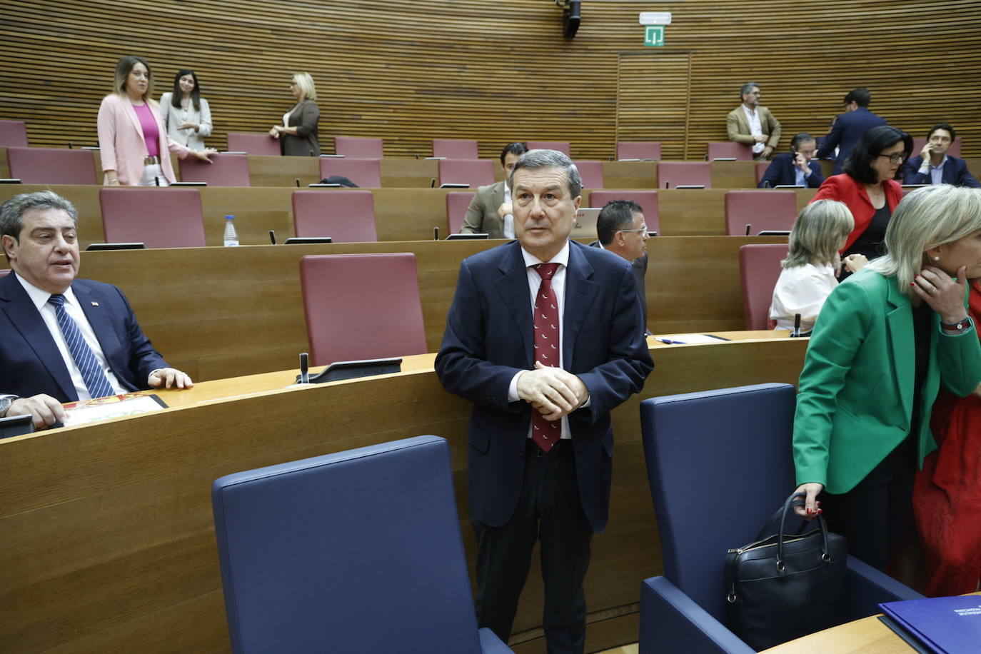 La sesión de control a Mazón en Les Corts, en imágenes