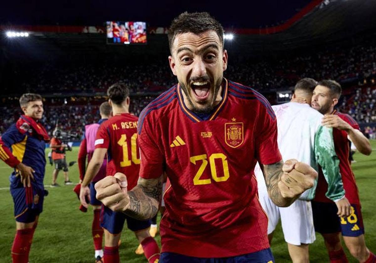 Locura de Joselu con su gol ante Italia.