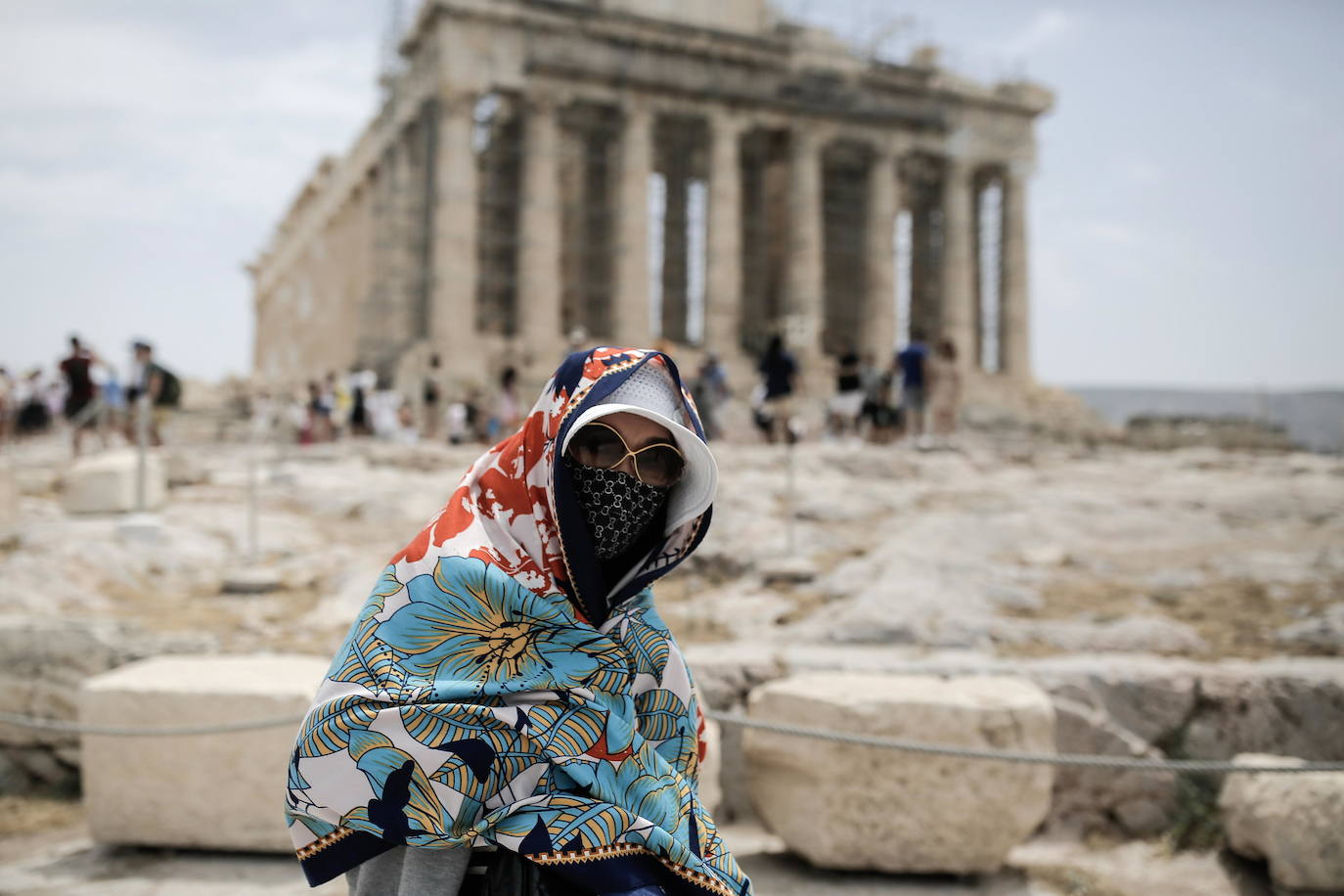 Fotos: la primera ola de calor del verano invade Grecia