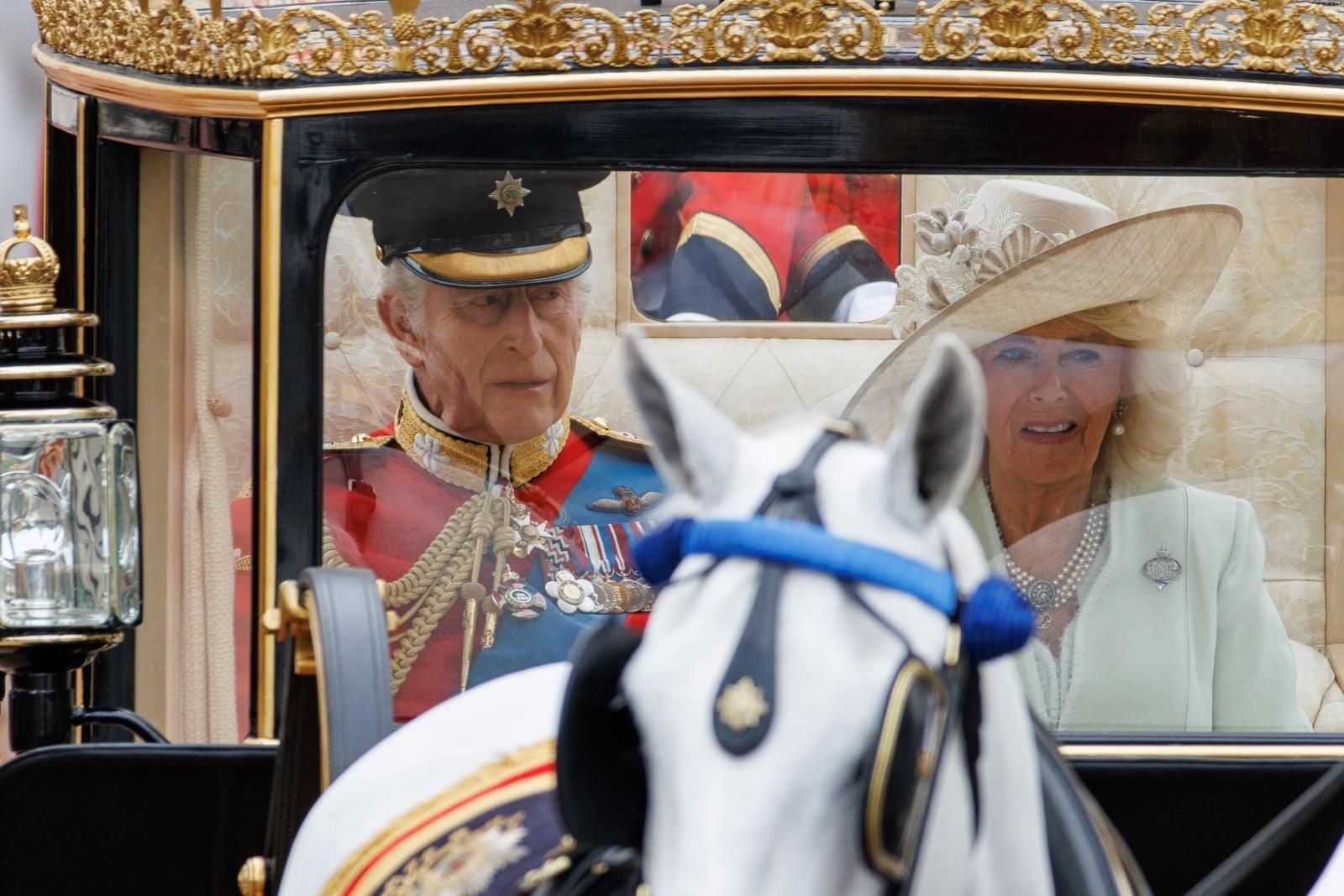 Kate Middleton reaparece en el Trooping the Colour