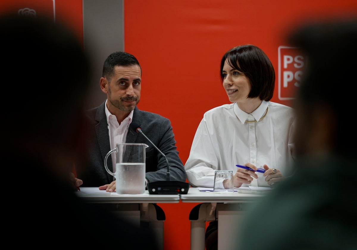 Carlos Fernández Bielsa y Diana Morant, en una reunión de la dirección socialista.