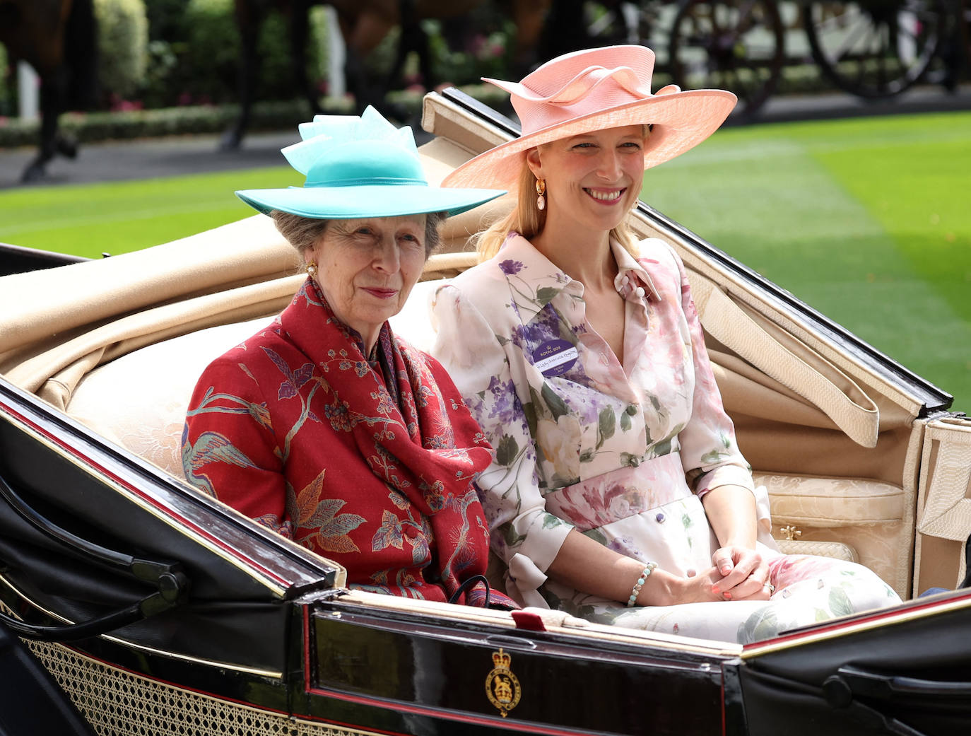 Las carreras de Royal Ascot vuelven a reunir a la élite inglesa y a sus tocados