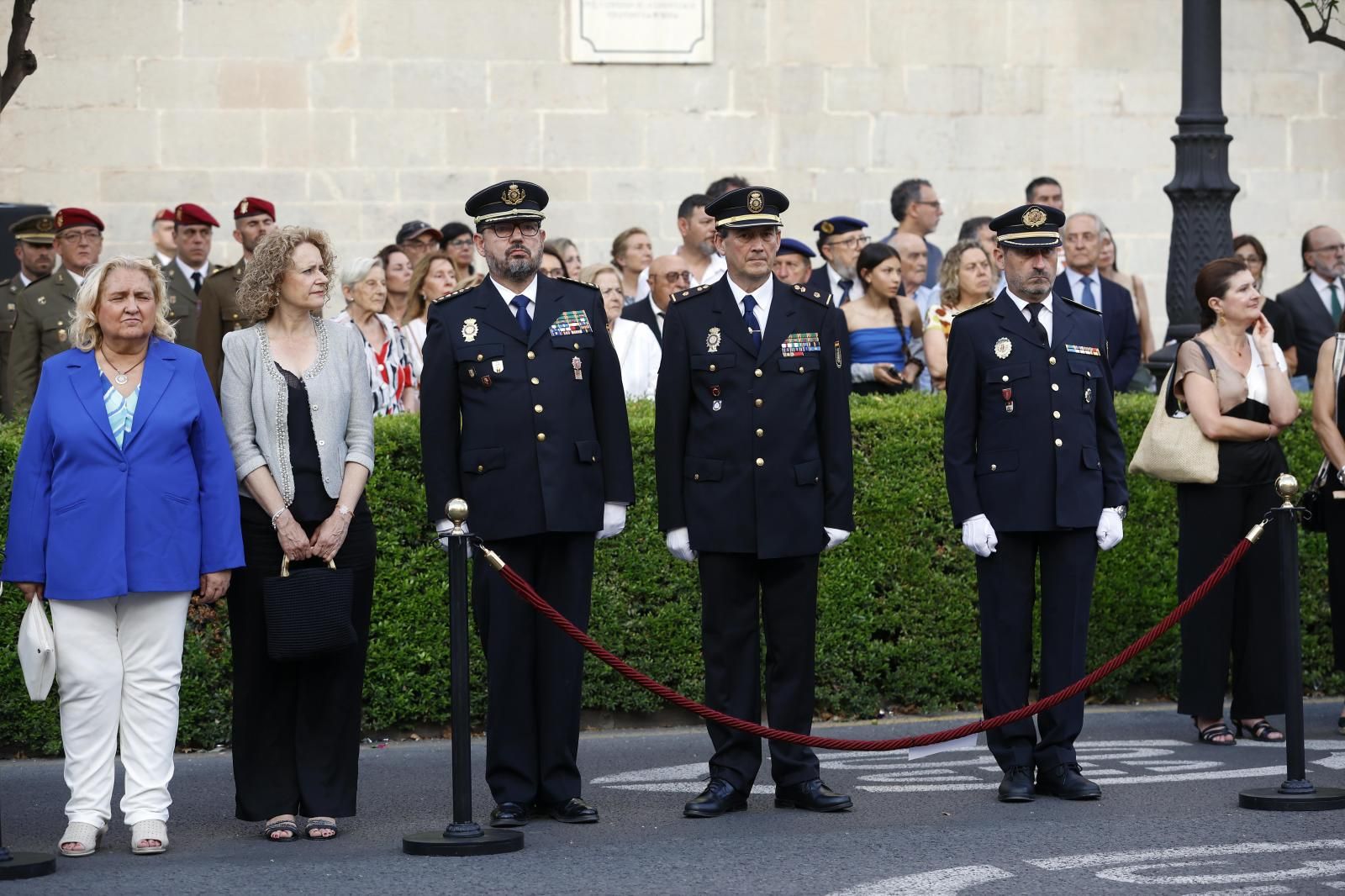 Solemne arriada de bandera en Valencia por el décimo aniversario de la proclamación de Felipe IV como Rey