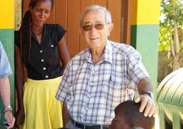 El padre Vicente Berenguer en Mozambique.