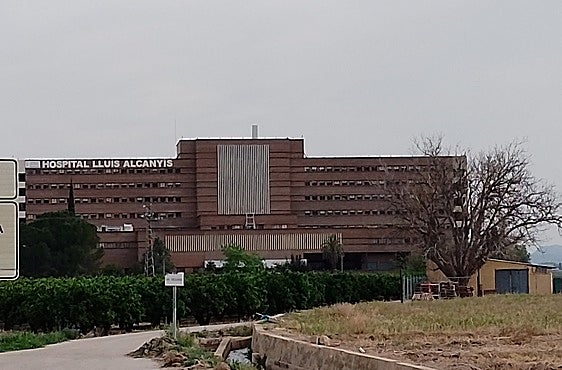 La falta de sanitarios provoca los primeros cierres de consultorios médicos en la Comunitat de cara al verano