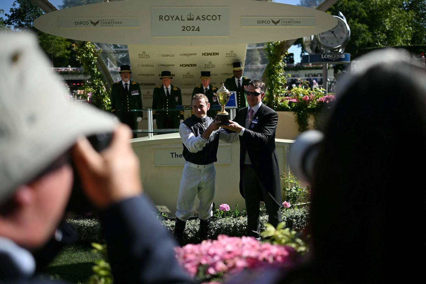 Los reyes Carlos y Camila, protagonistas de las carreras Royal Ascot