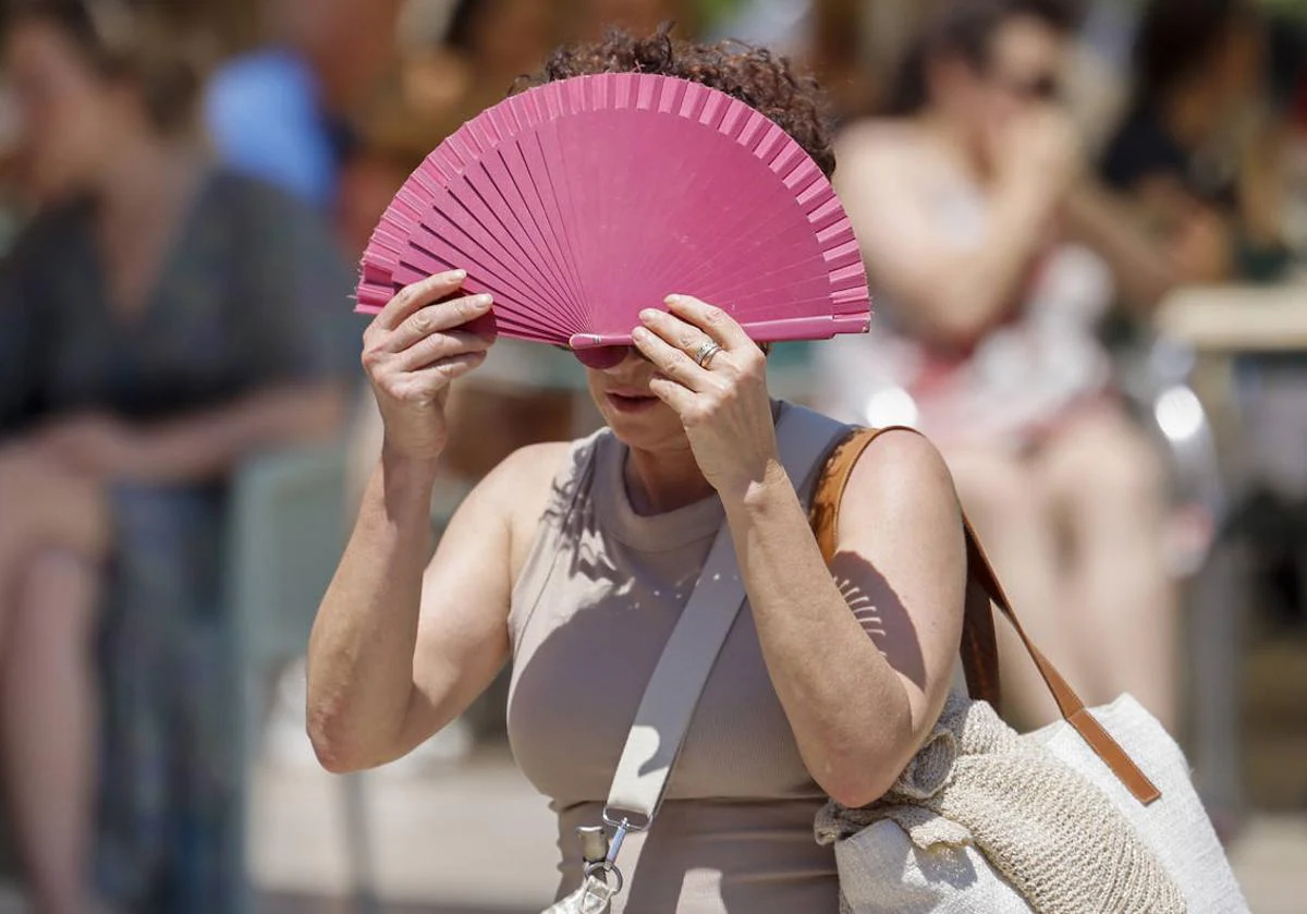 Aemet anuncia un sábado muy caluroso y modifica por completo la probabilidad de lluvia en la Comunitat Valenciana