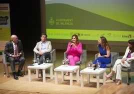 Mesa debate de los alcaldes españoles durante la València Climates Week.