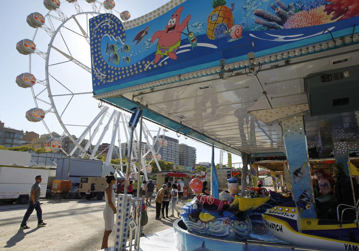 La feria de atracciones de julio de Valencia, en una imagen de archivo.