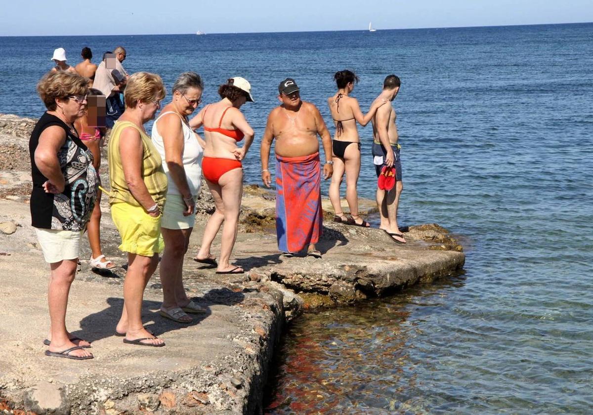 Reabren al baño la playa del Trampolí de Les Rotes de Dénia