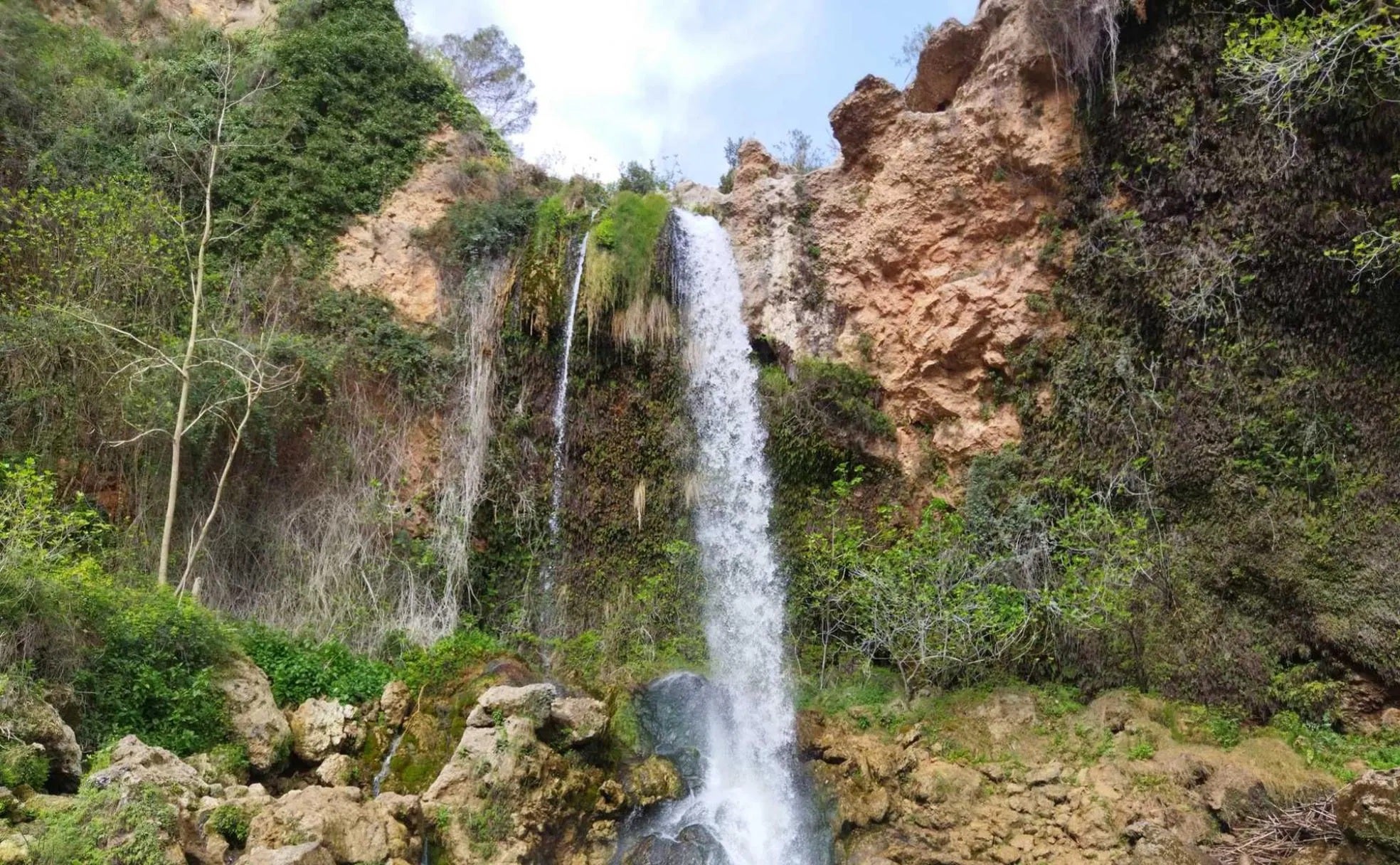 Cascada del Gorgo de la Escalera, en Anna.