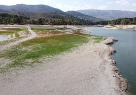 Estado del embalse de Beniarrés en la actualidad.