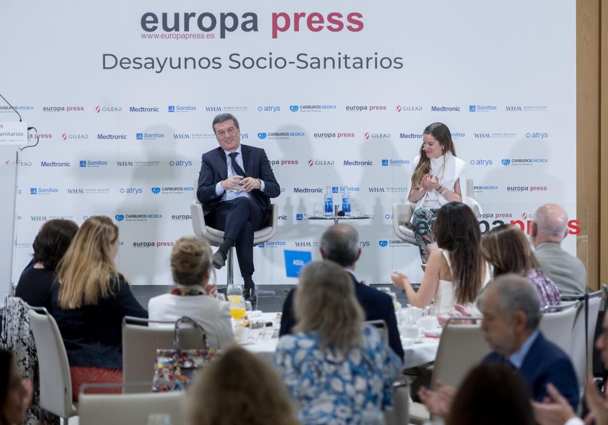 El conseller de Sanidad aprovecha una conferencia en Madrid para cargar contra el Gobierno