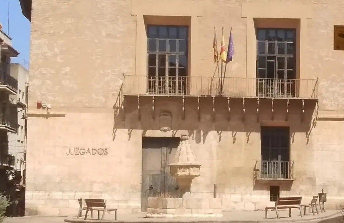 Edificio de los juzgados de Xàtiva.