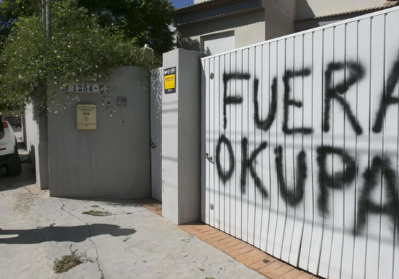 Protesta en una vivienda ocupada en Calicanto hace unos años.