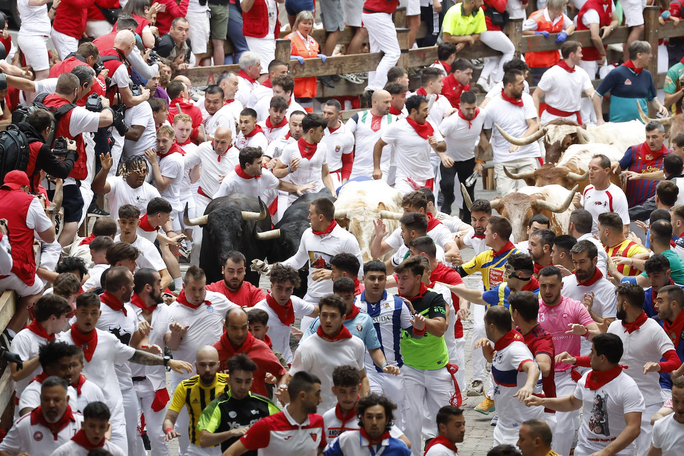 Las mejores imágenes del tercer encierro de San Fermín 2024