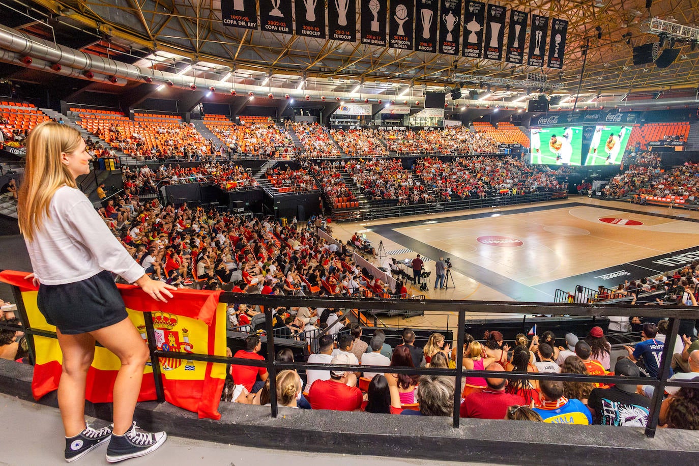 La Fonteta estalla con la victoria de España frente a Francia en la semifinal de la Eurocopa