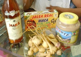 Varios productos hechos a raíz de la maca.