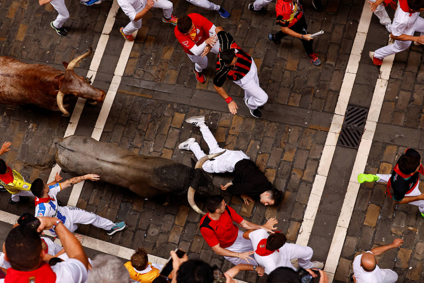 Las mejores imágenes del séptimo encierro de San Fermín 2024