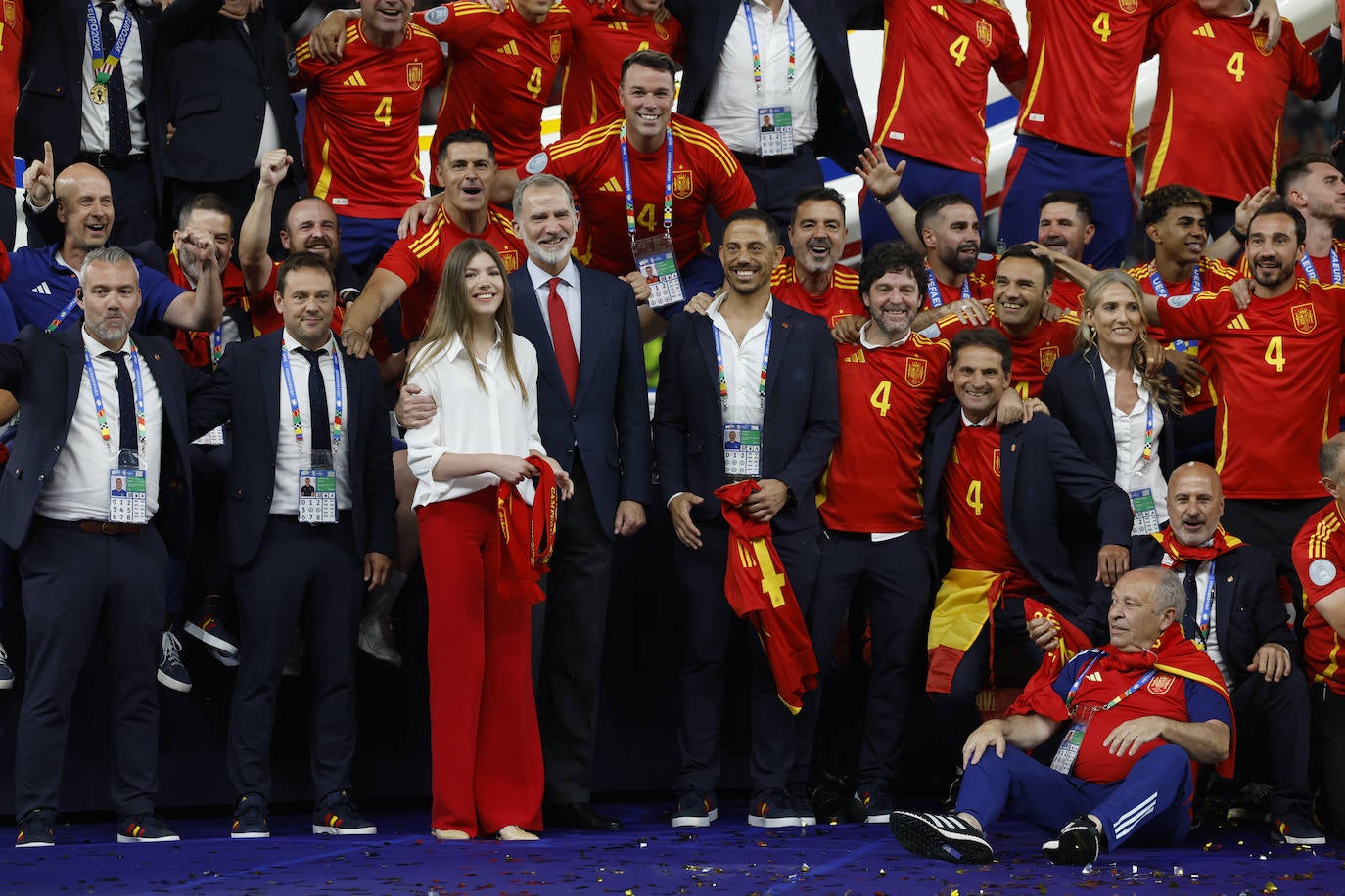 La infanta Sofía, todo al rojo para disfrutar de la victoria de España en la Eurocopa